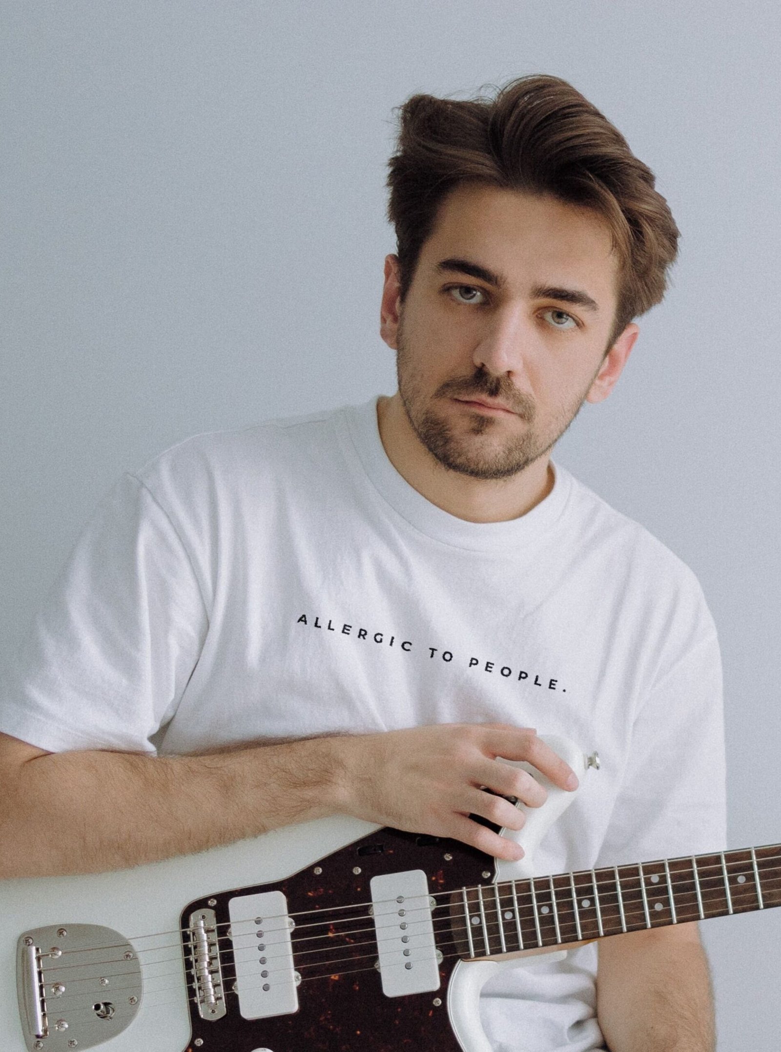 ALLERGIC_DESIGN_1_MOCKUPcopy_0fffdb2e-4afc-4125-8da1-a8887932c164